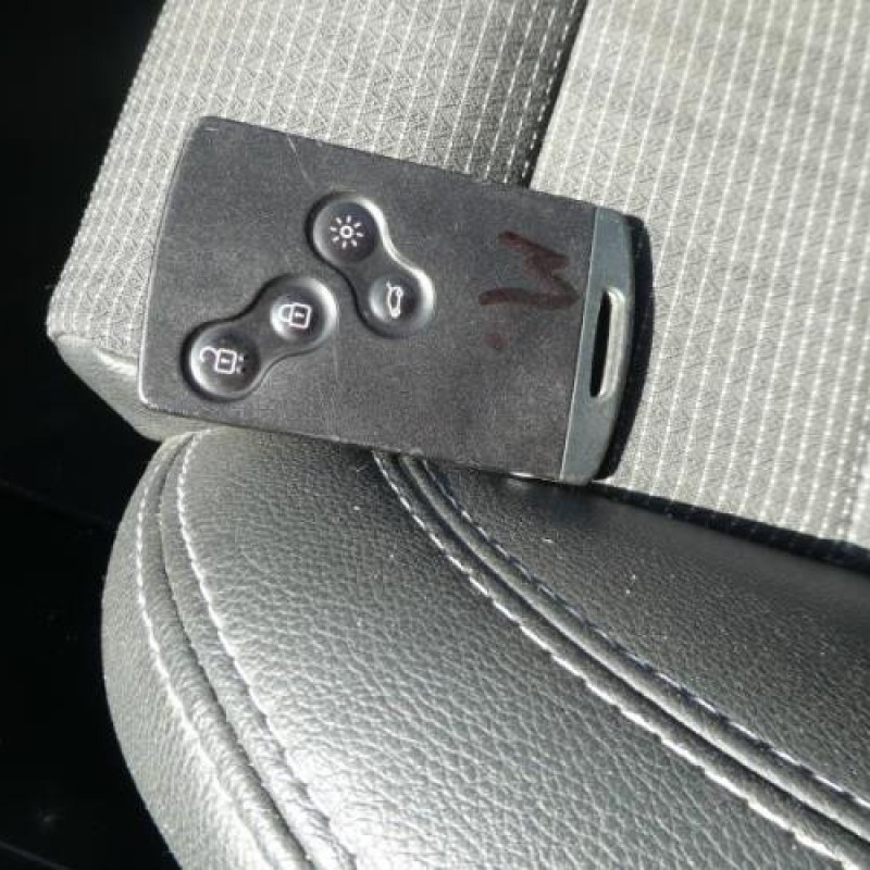 Retroviseur droit RENAULT MEGANE 3 Photo n°2