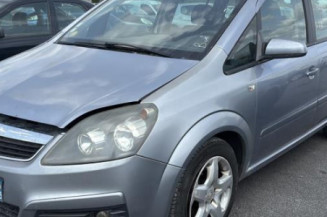 Aile avant gauche OPEL ZAFIRA B