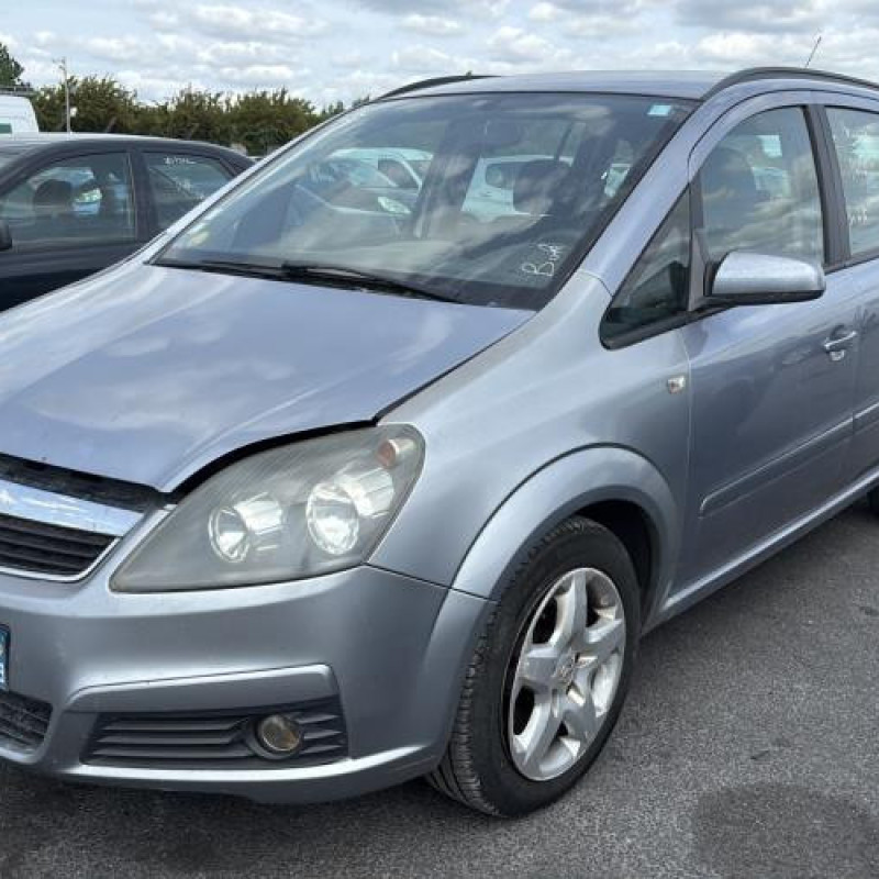 Aile avant gauche OPEL ZAFIRA B Photo n°5