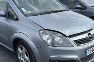Aile avant gauche OPEL ZAFIRA B