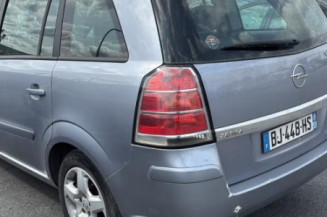 Aile avant gauche OPEL ZAFIRA B