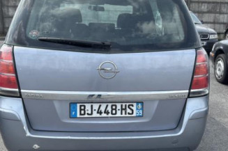 Aile avant gauche OPEL ZAFIRA B