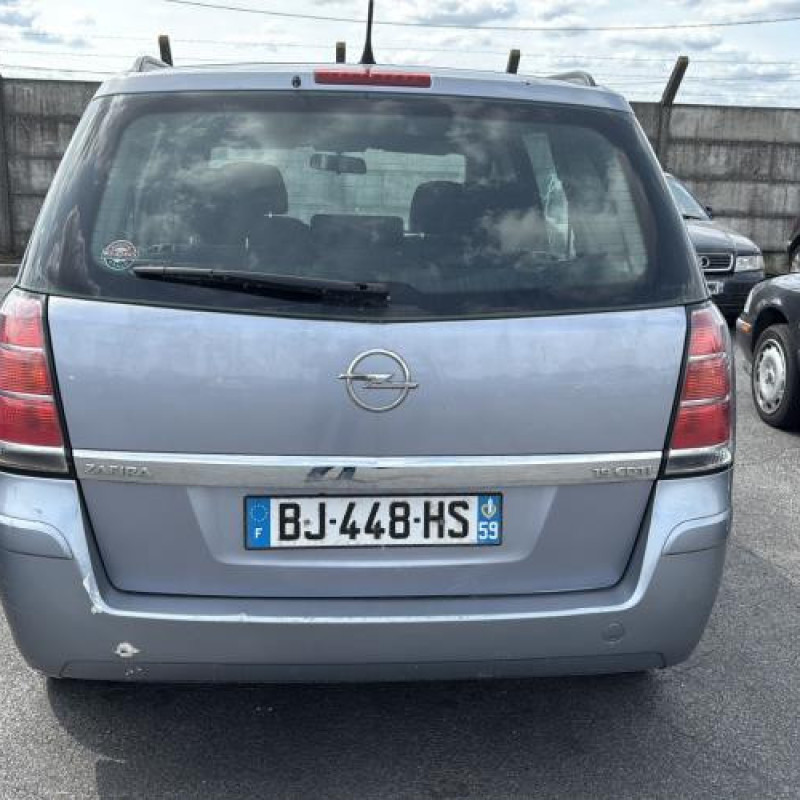 Aile avant gauche OPEL ZAFIRA B Photo n°9