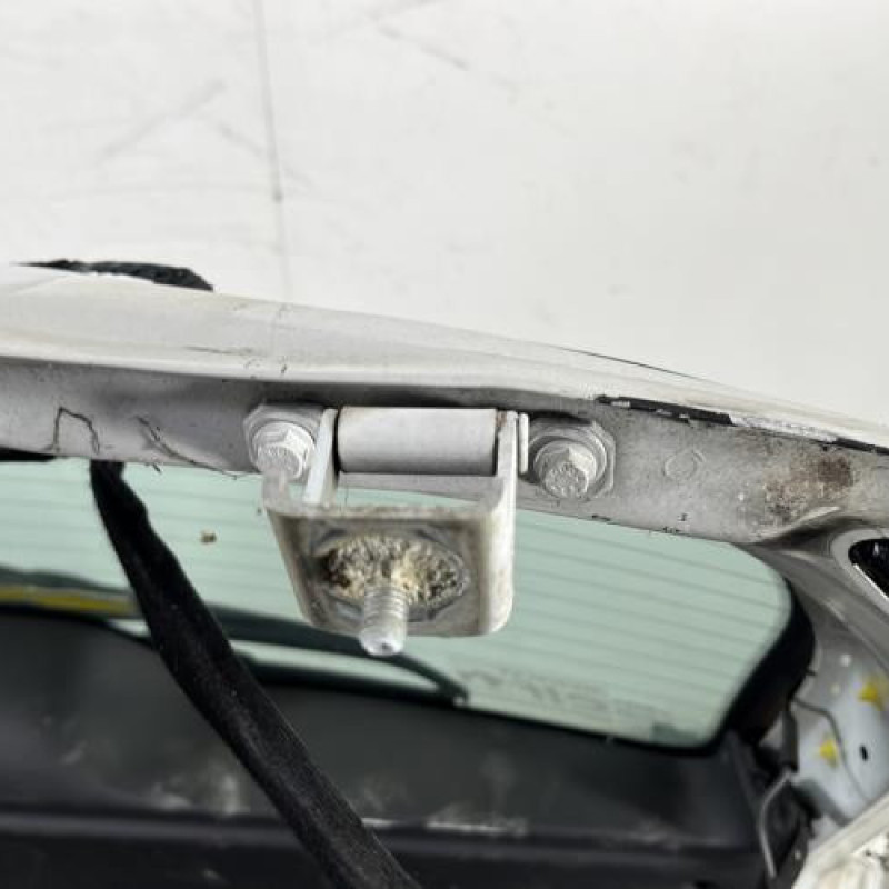 Malle/Hayon arriere RENAULT MEGANE 2 Photo n°5