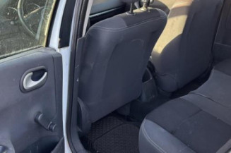 Malle/Hayon arriere RENAULT MEGANE 2