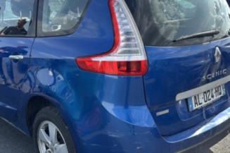 Aile avant gauche RENAULT GRAND SCENIC 3