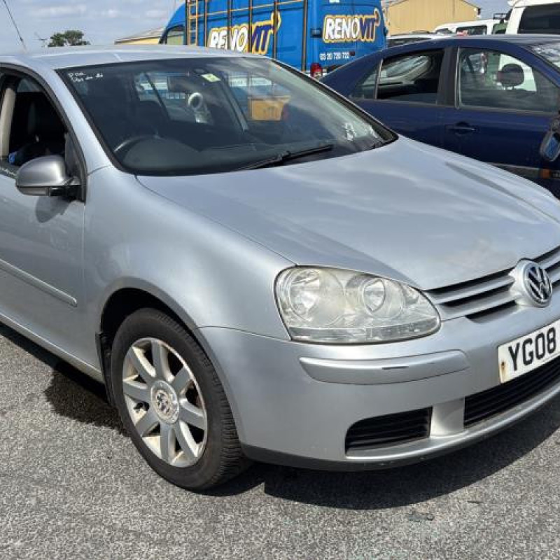 Porte avant droit VOLKSWAGEN GOLF 5 Photo n°10