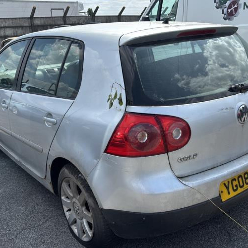 Porte avant droit VOLKSWAGEN GOLF 5 Photo n°12