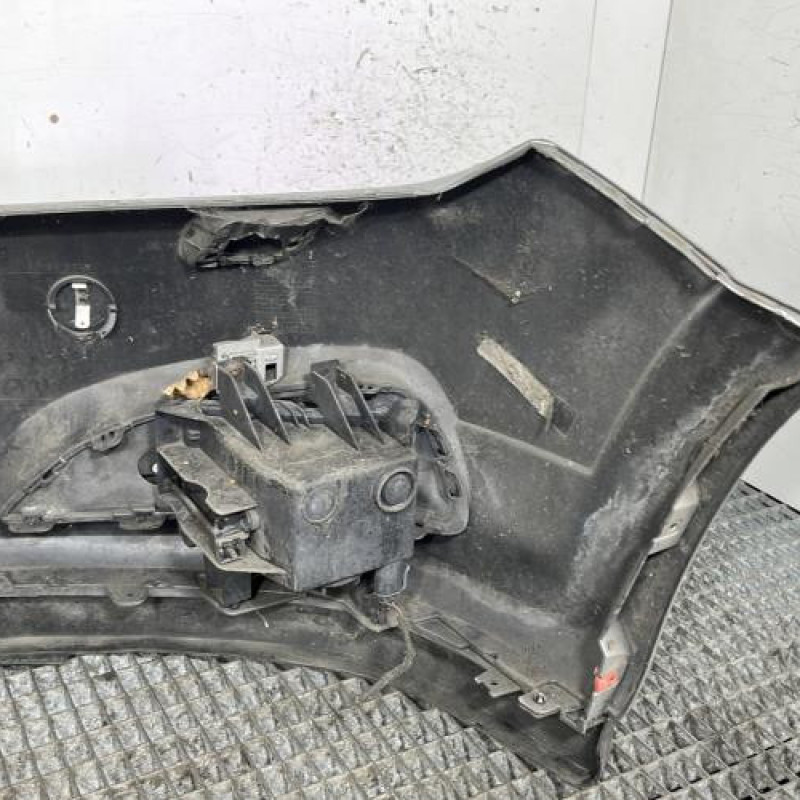 Pare choc avant OPEL ASTRA H Photo n°4
