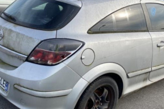 Pare choc avant OPEL ASTRA H
