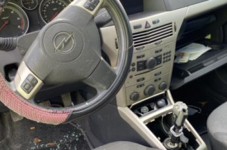 Pare choc avant OPEL ASTRA H
