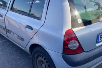 Malle/Hayon arriere RENAULT CLIO 2