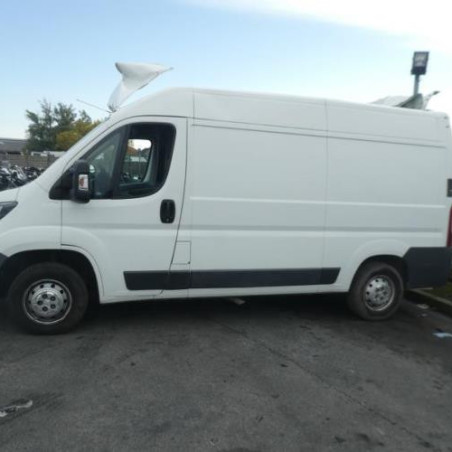 Attache ceinture avant droit PEUGEOT BOXER 3 Photo n°1