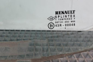 Vitre avant gauche RENAULT CLIO 2 CAMPUS
