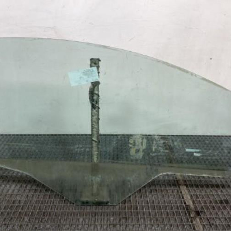 Vitre avant gauche FORD KA 2 Photo n°7