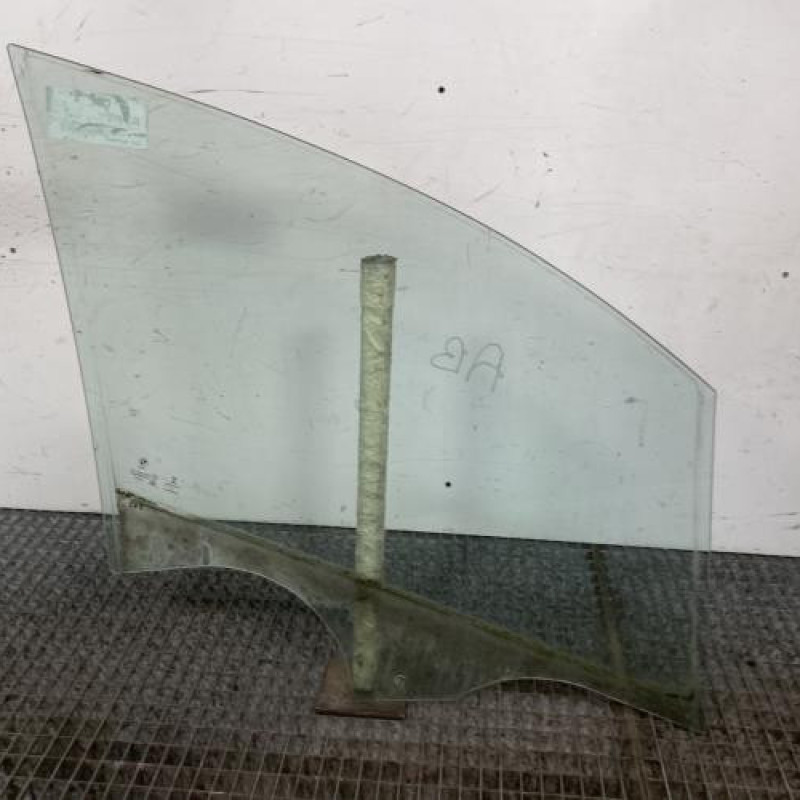 Vitre avant gauche BMW SERIE 2 F45 ACTIVE Photo n°6