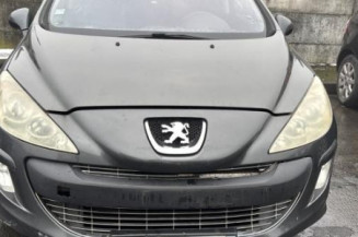 Vitre avant gauche PEUGEOT 308 1