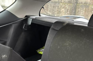 Vitre avant gauche PEUGEOT 308 1