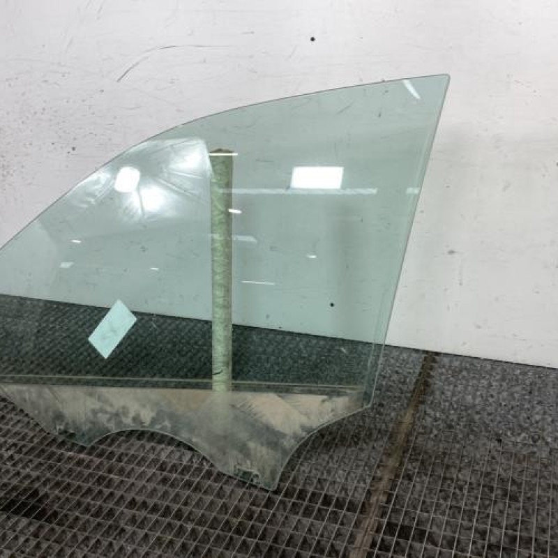 Vitre avant gauche MERCEDES CLASSE M 166 Photo n°3