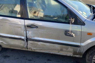 Vitre avant gauche FORD FUSION