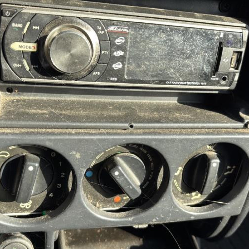 Vitre avant gauche CITROEN ZX Photo n°18