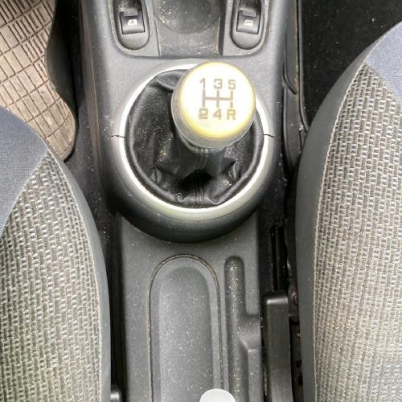 Ceinture arriere droit CITROEN C3 1 Photo n°18