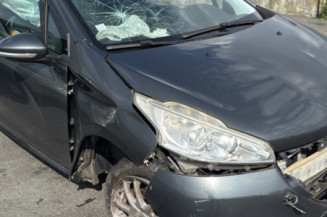 PEUGEOT 208 1 PHASE 1 1.2 VTI - 12V
