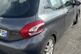 PEUGEOT 208 1 PHASE 1 1.2 VTI - 12V