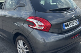 PEUGEOT 208 1 PHASE 1 1.2 VTI - 12V