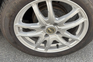 PEUGEOT 208 1 PHASE 1 1.2 VTI - 12V