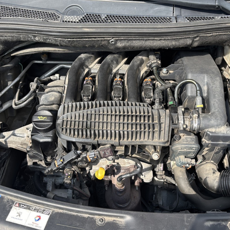 PEUGEOT 208 1 PHASE 1 1.2 VTI - 12V Photo n°25