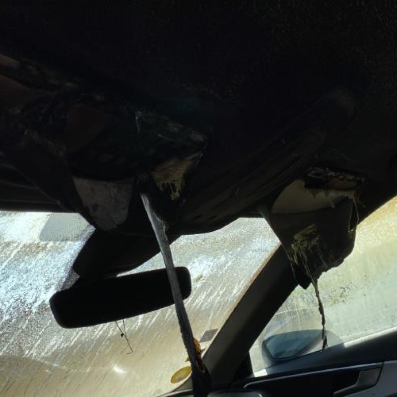 Renfort pare choc avant (traverse) AUDI A4 4 Photo n°14