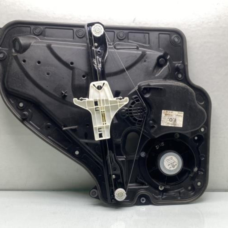 Leve vitre electrique arriere droit VOLKSWAGEN GOLF 6 Photo n°2