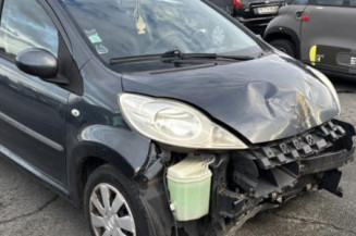 Pretensionneur de ceinture avant gauche PEUGEOT 107