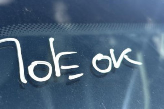 Bras essuie glace avant droit DACIA SANDERO 2