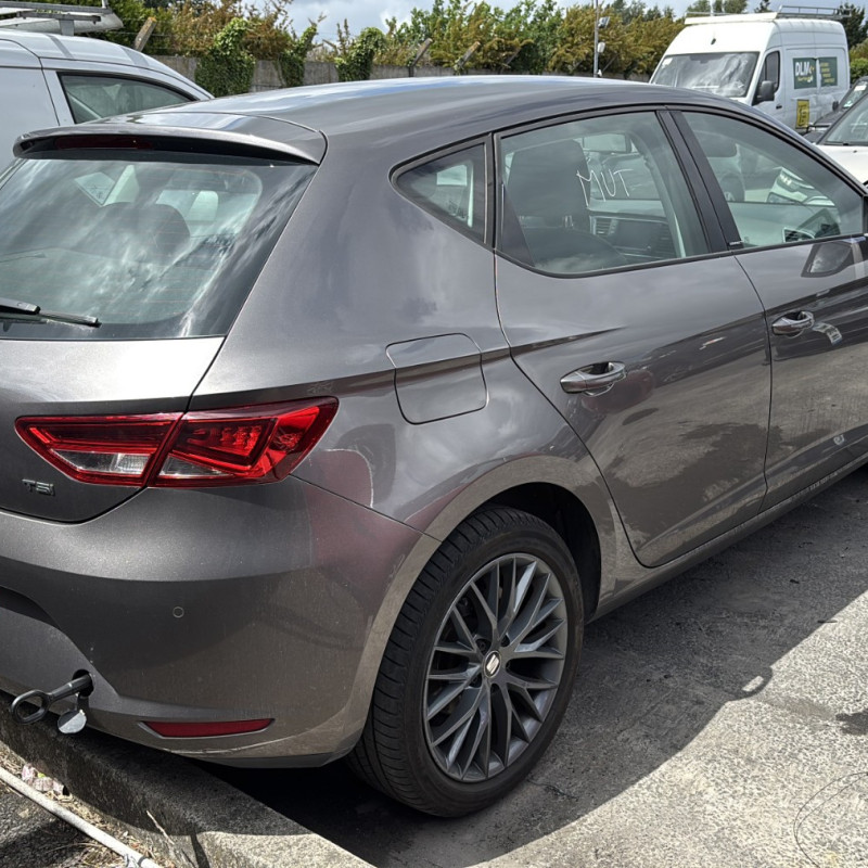 SEAT LEON 3 PHASE 1 1.2 TSI - 16V TURBO Photo n°3