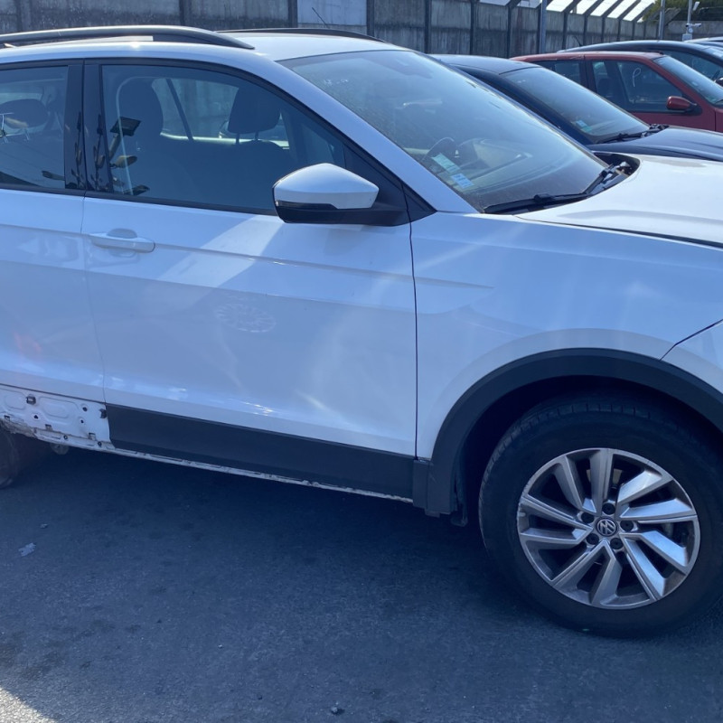 VOLKSWAGEN T-CROSS 1.0 TSI - 12V TURBO Photo n°8