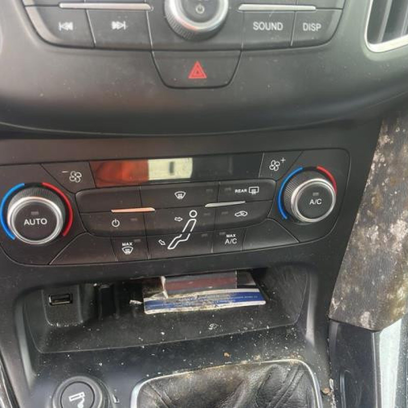 Moteur FORD FOCUS 3 Photo n°18
