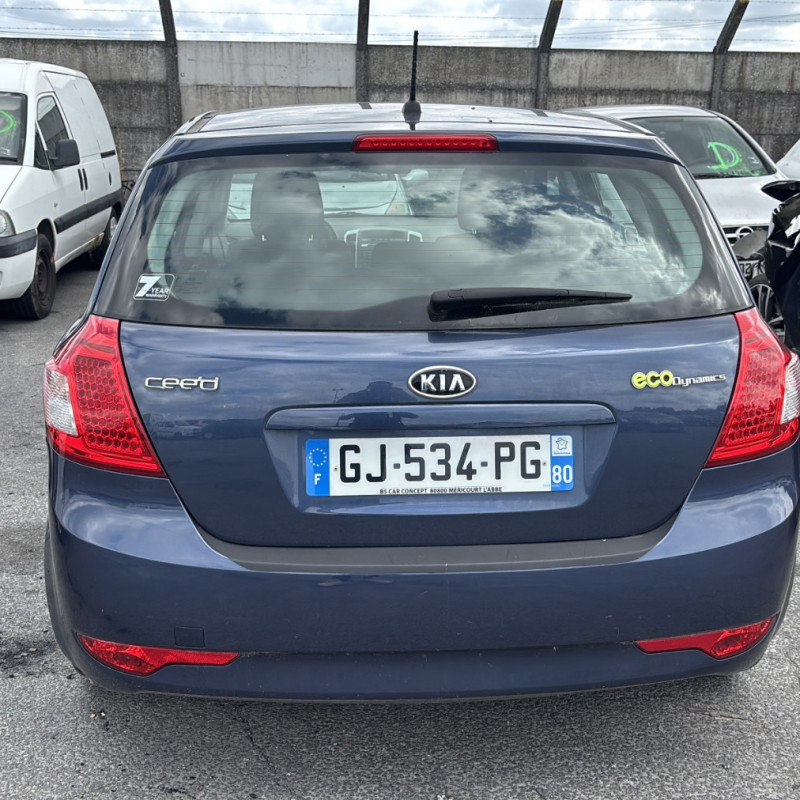 KIA PRO-CEED 1 PHASE 2 1.6 CRDI - 16V TURBO Photo n°16