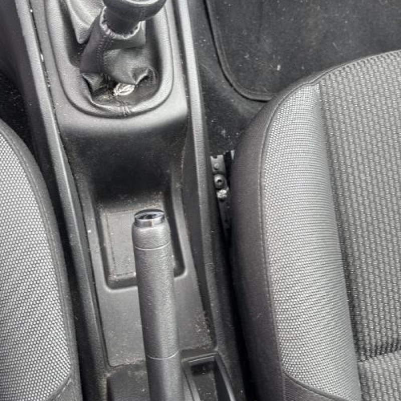 Moteur PEUGEOT 207 Photo n°20