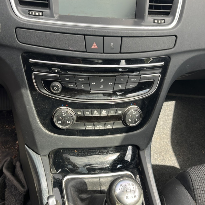 PEUGEOT 508 1 SW PHASE 1 BREAK 1.6 HDI - 8V TURBO Photo n°9