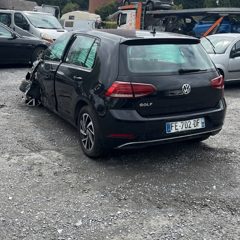 VOLKSWAGEN GOLF 7 PHASE 2 1.0 TSI - 12V TURBO Photo n°4