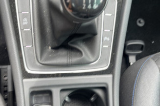 VOLKSWAGEN GOLF 7 PHASE 2 1.0 TSI - 12V TURBO