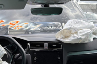 VOLKSWAGEN GOLF 7 PHASE 2 1.0 TSI - 12V TURBO