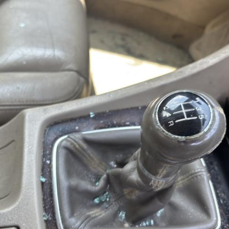 Leve vitre electrique avant droit AUDI A4 2 Photo n°19