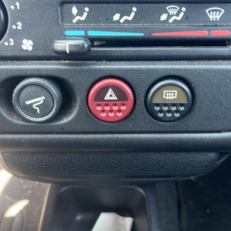 Retroviseur interieur PEUGEOT 106 Photo n°3
