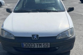 Retroviseur interieur PEUGEOT 106