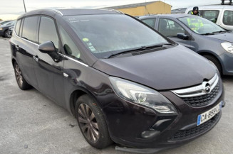 Attache ceinture avant droit OPEL ZAFIRA TOURER C