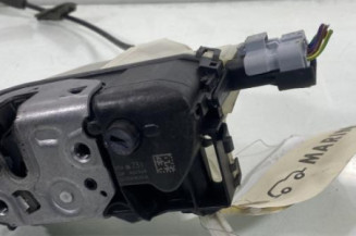 Serrure avant gauche PEUGEOT 3008 1