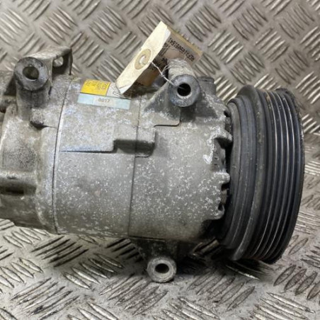 Compresseur clim RENAULT SCENIC 2 Photo n°1